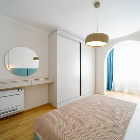 Cityview Penthouse With Private Veranda 公寓 *